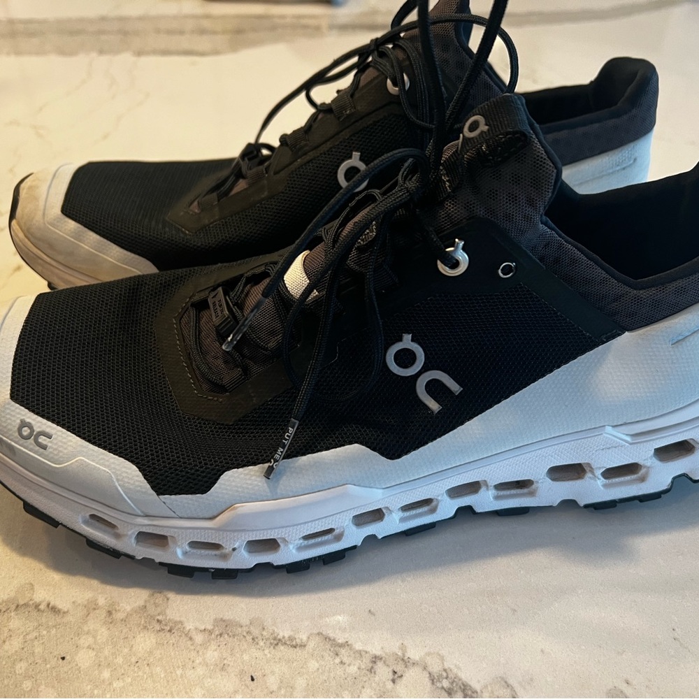 On Men's Cloudultra Trail Running Shoes